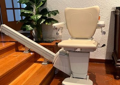 Silla salvaescaleras en Montecanal